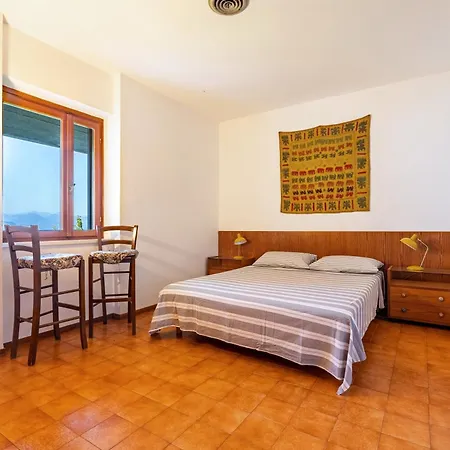 Franca San Zeno Villa *